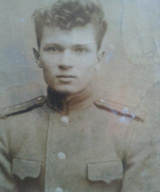 Захватаев Лазарь Иванович