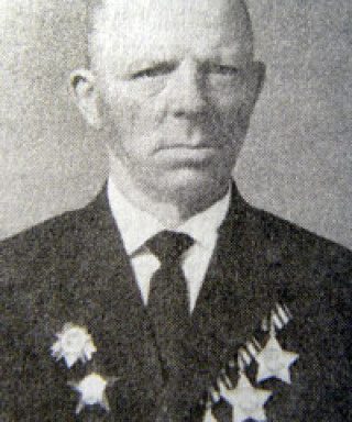 Илюшкин Николай Яковлевич