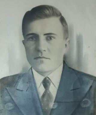 Попугаев Иван Иванович