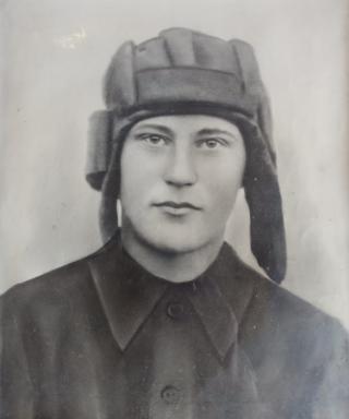 Комиссаров Иван фёдорович