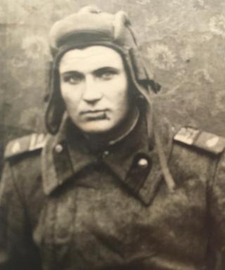 Литвинов Юрий Петрович