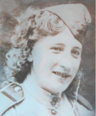 Смышляева (Ешмекова) Ольга Фёдоровна
