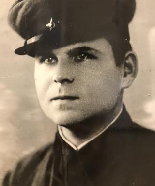 Зверев Иван Никифорович