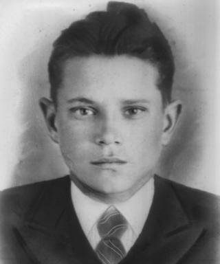 Серов Иван Васильевич