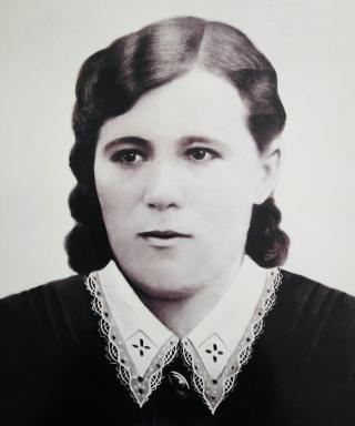 Антонова (Канайчева) Евдокия Васильевна