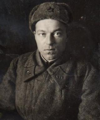 Лапшин Василий Алексеевич