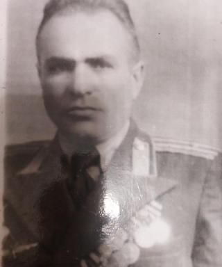 Черняков Ефим Никитович