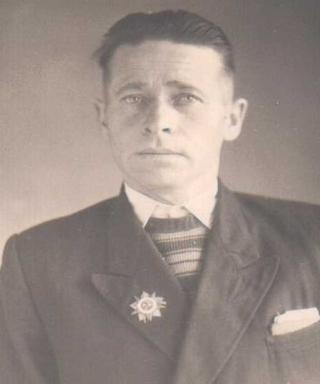 Леденёв Иван Матвеевич