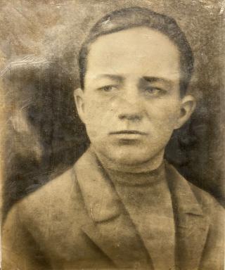 Шестаков Виктор Никитович