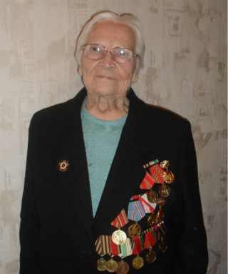 Сергеева( Белослудцева) Клавдия Алексеевна