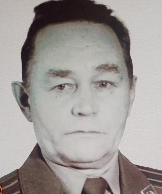 Аксёнов Владимир Яковлевич