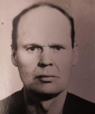 Ухин Дмитрий Сергеевич