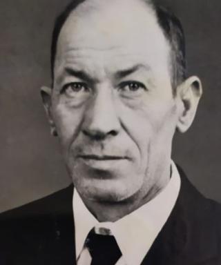 Комоликов Николай Алексеевич
