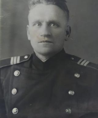 Усанов Иван Мартынович