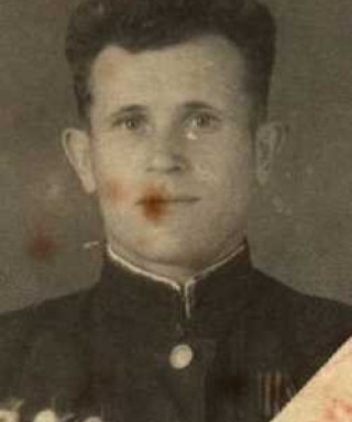 Толстов Алексей Сергеевич