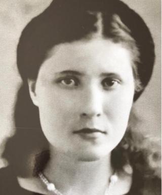 Зубова Антонина Яковлевна