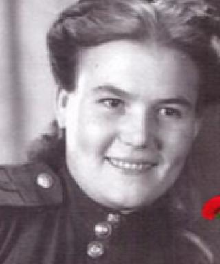 Стенникова-Хохлова Валентина Ивановна
