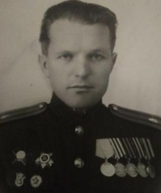 Школа Борис Исидорович