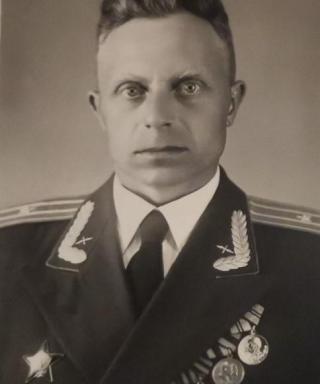 Лукашов Петр Тимофеевич