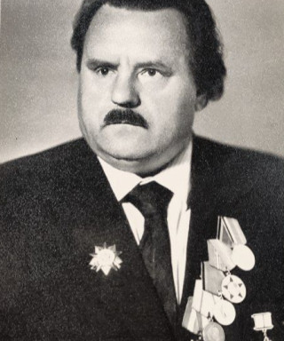 Холамов Дмитрий Григорьевич