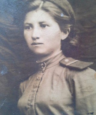 Тазова (Высоцкая) Анна Александровна