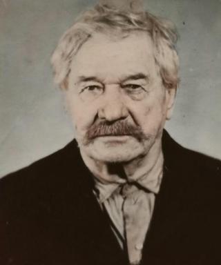 Ложкин Аркадий Леонтьевич