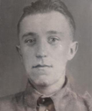 Леонов Дмитрий Петрович