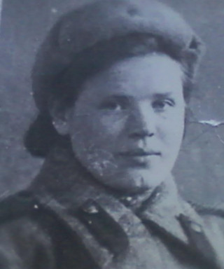 Макарова (Иванова) Зинаида Макаровна