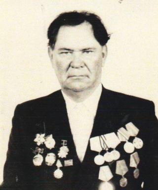 Кравцов Леонид Платонович