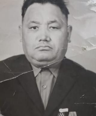Бурамбаев Азрук (неизвестно)