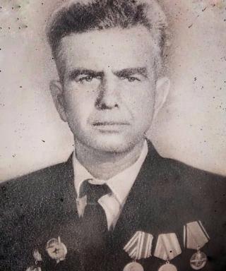 Иванов Леонард Измаилович