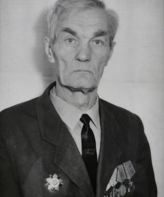 Комиссаров Владимир Григорьевич