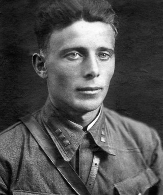 Олейник Иван Яковлевич