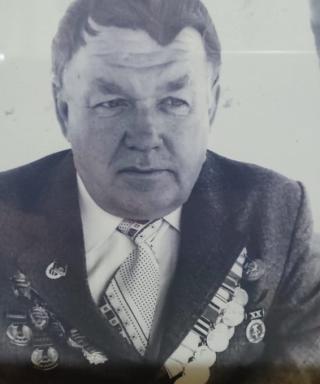 Холмогорский Леонард Николаевич