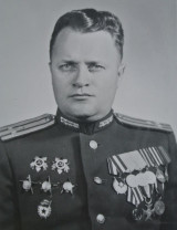 Лазарев Валентин Иванович