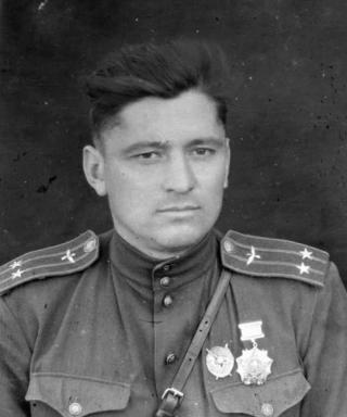 Хомутов Николай Дмитриевич