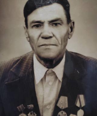 Павлюченко Петр Иванович