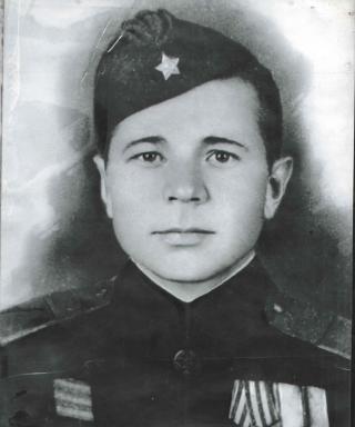 Шевелёв Виктор Макарович