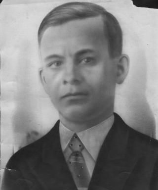 Зотов Дмитрий Наумович