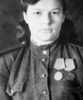 Анохина Любовь Петровна