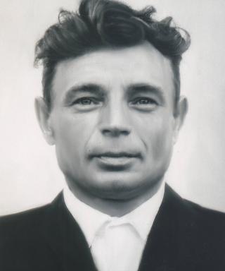 Кравцов Василий Иванович