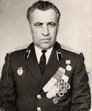Моисеевич Евгений Моисеевич