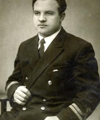 Иванов Юрий Михайлович