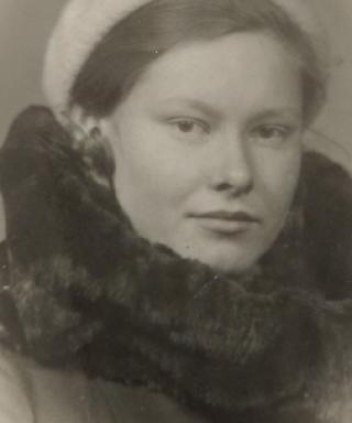Голикова (Новожилова) Анна Семёновна