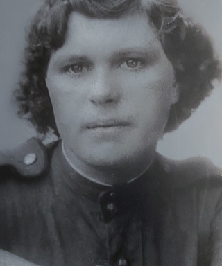 Ермолаева (Ищеулова) Татьяна Ивановна