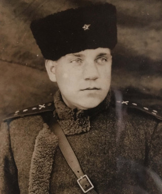 Петров Владимир Дмитриевич