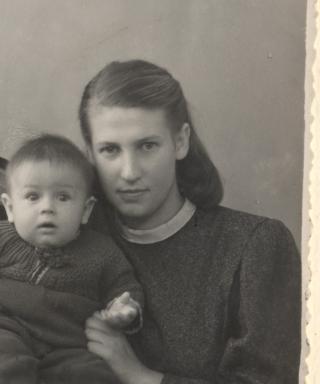 Свирчевская (Шестакова) Изабелла Петровна