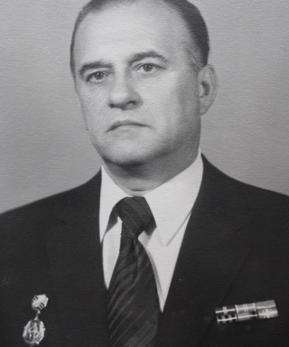 Попов Виктор Александрович