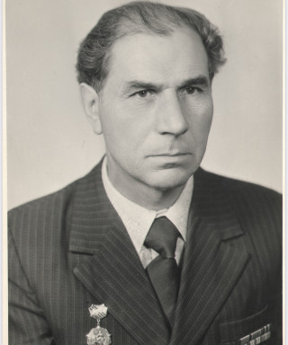 Гусинский Дмитрий Яковлевич