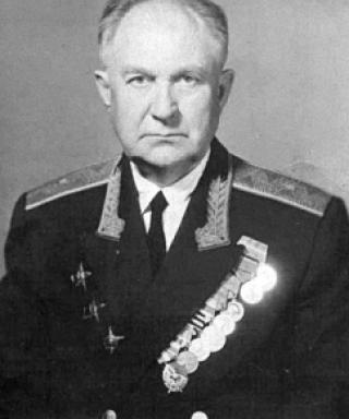 Белотелов Иван Ефремович